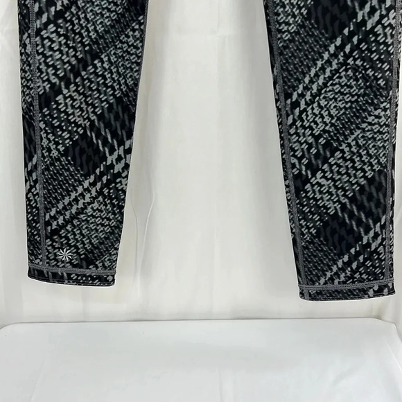 Athleta  Great Condition Reversible Legging - Picture 5 of 9